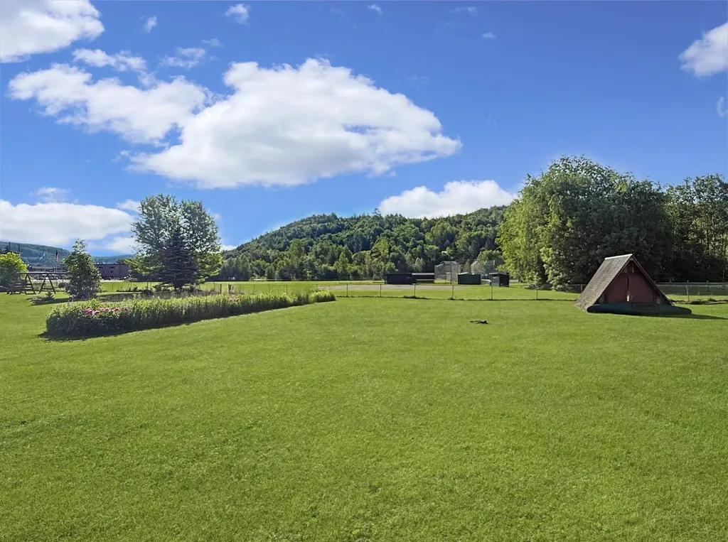 87 Colby Street Colebrook NH 03576