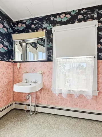 87 Colby Street Colebrook NH 03576