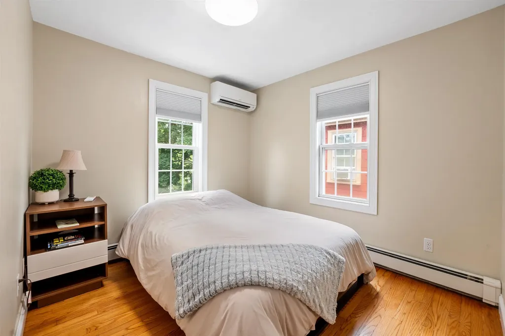 12 Woodbury Avenue Portsmouth NH 03801