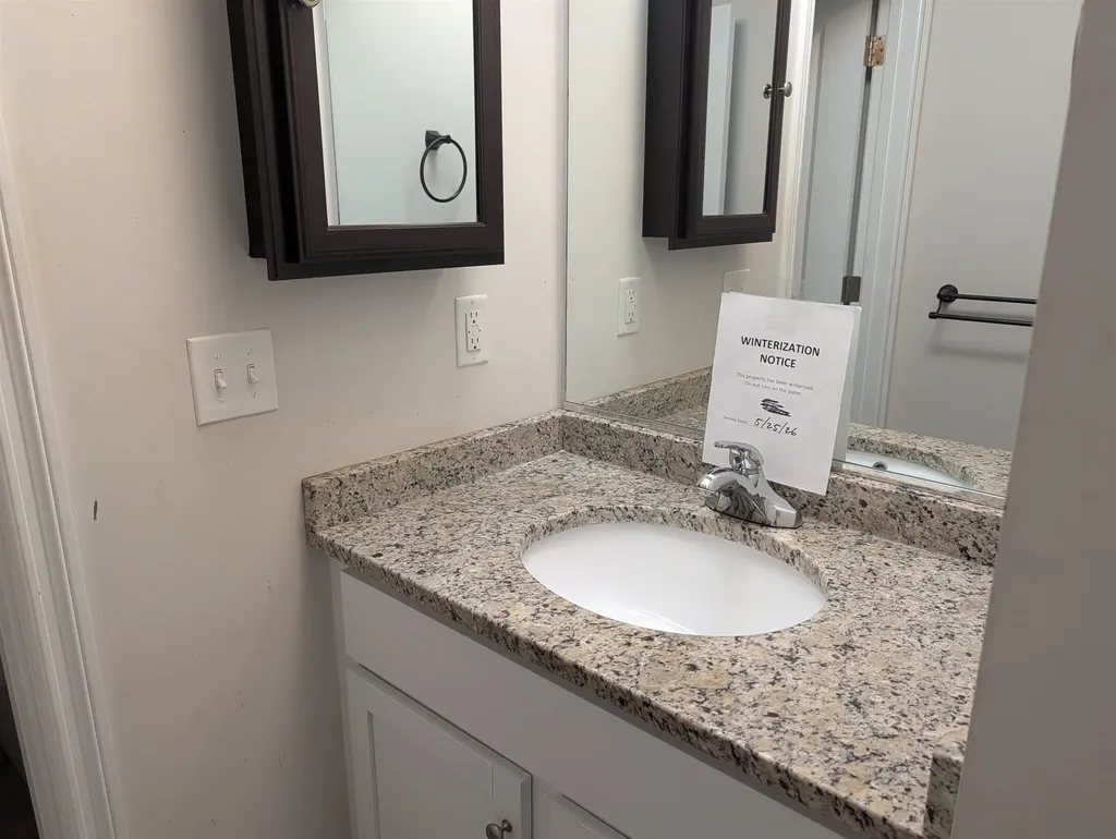 15 Bennett Street Nashua NH 03064