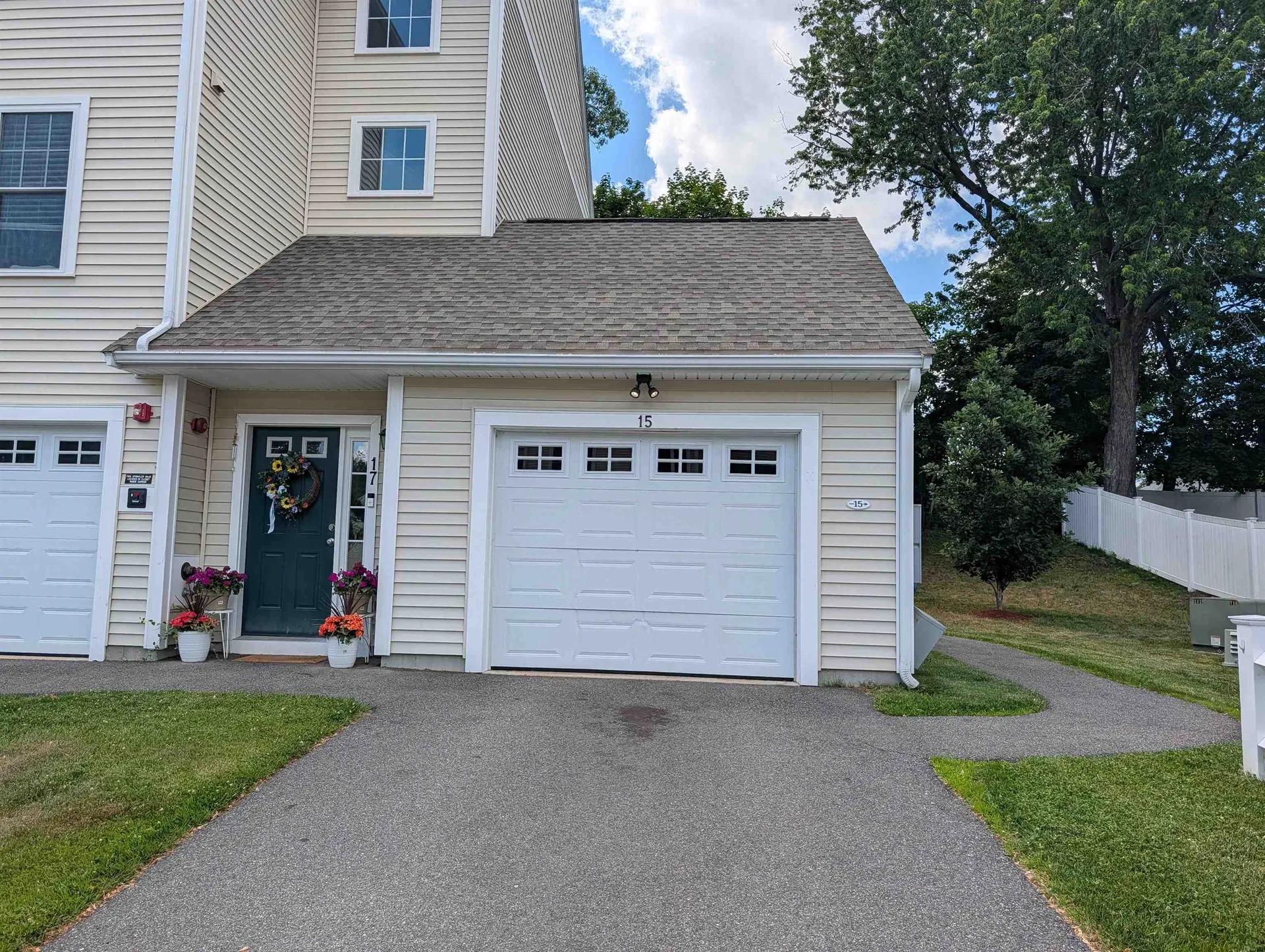 15 Bennett Street Nashua NH 03064
