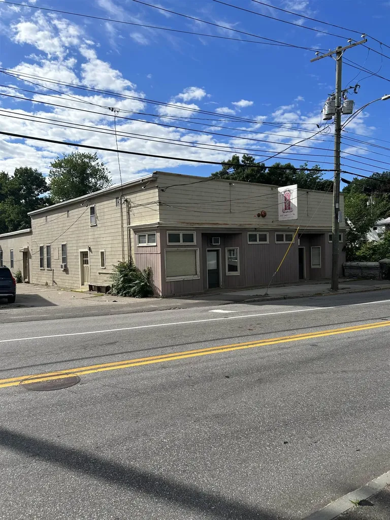 169 S Main Street Manchester NH 03102