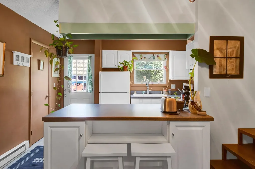 107 Wells Avenue Colchester VT 05446