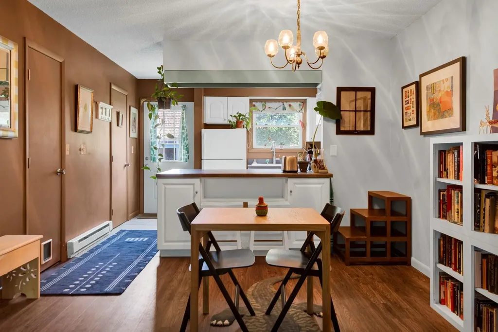 107 Wells Avenue Colchester VT 05446