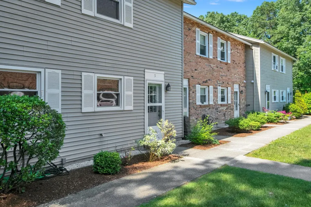 107 Wells Avenue Colchester VT 05446