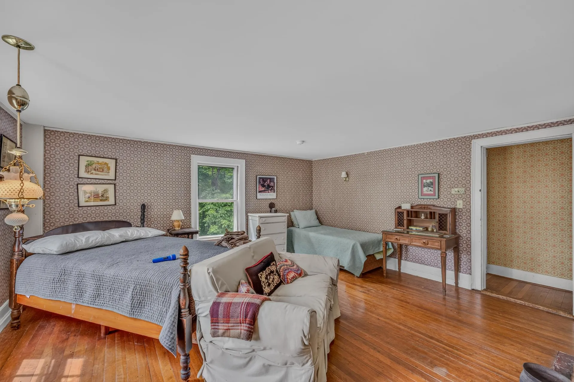166 Main Street New Hampton NH 03256