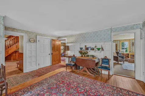 166 Main Street New Hampton NH 03256