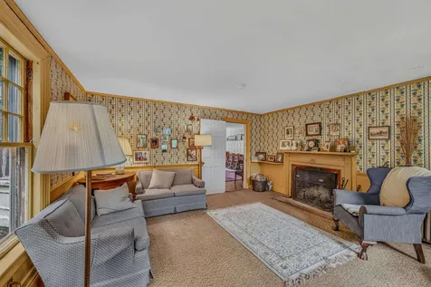 166 Main Street New Hampton NH 03256