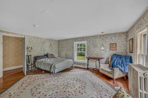 166 Main Street New Hampton NH 03256