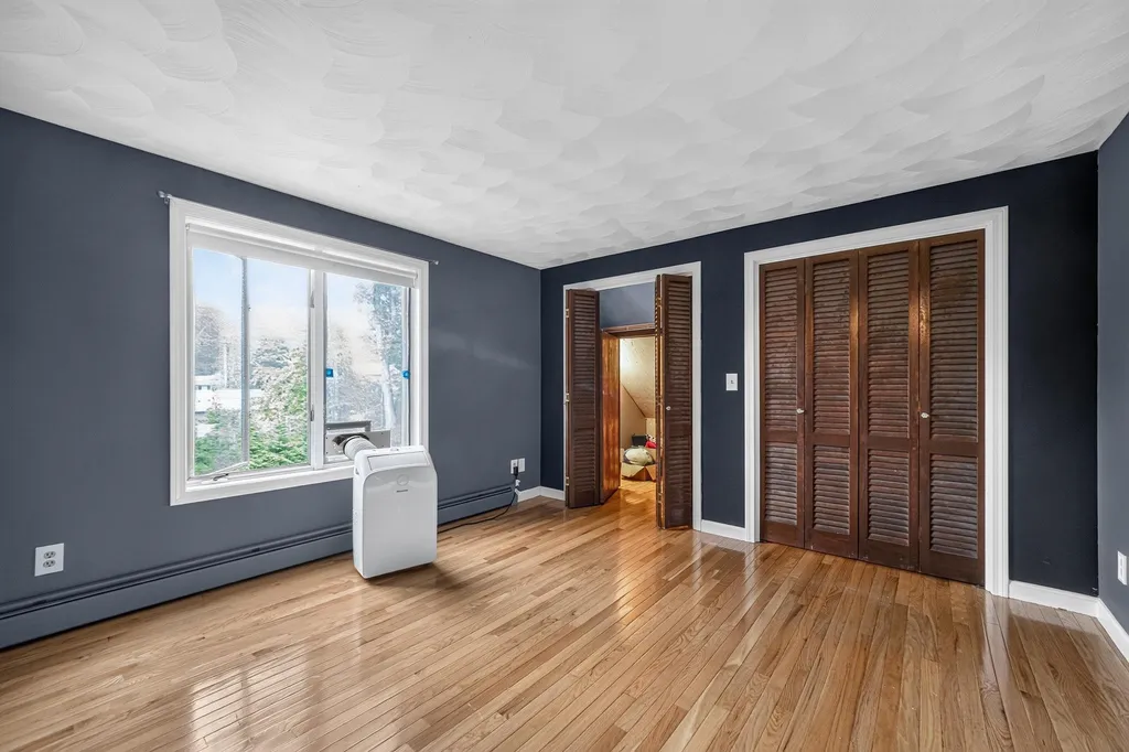 9 Stowecroft Drive Hampton NH 03842