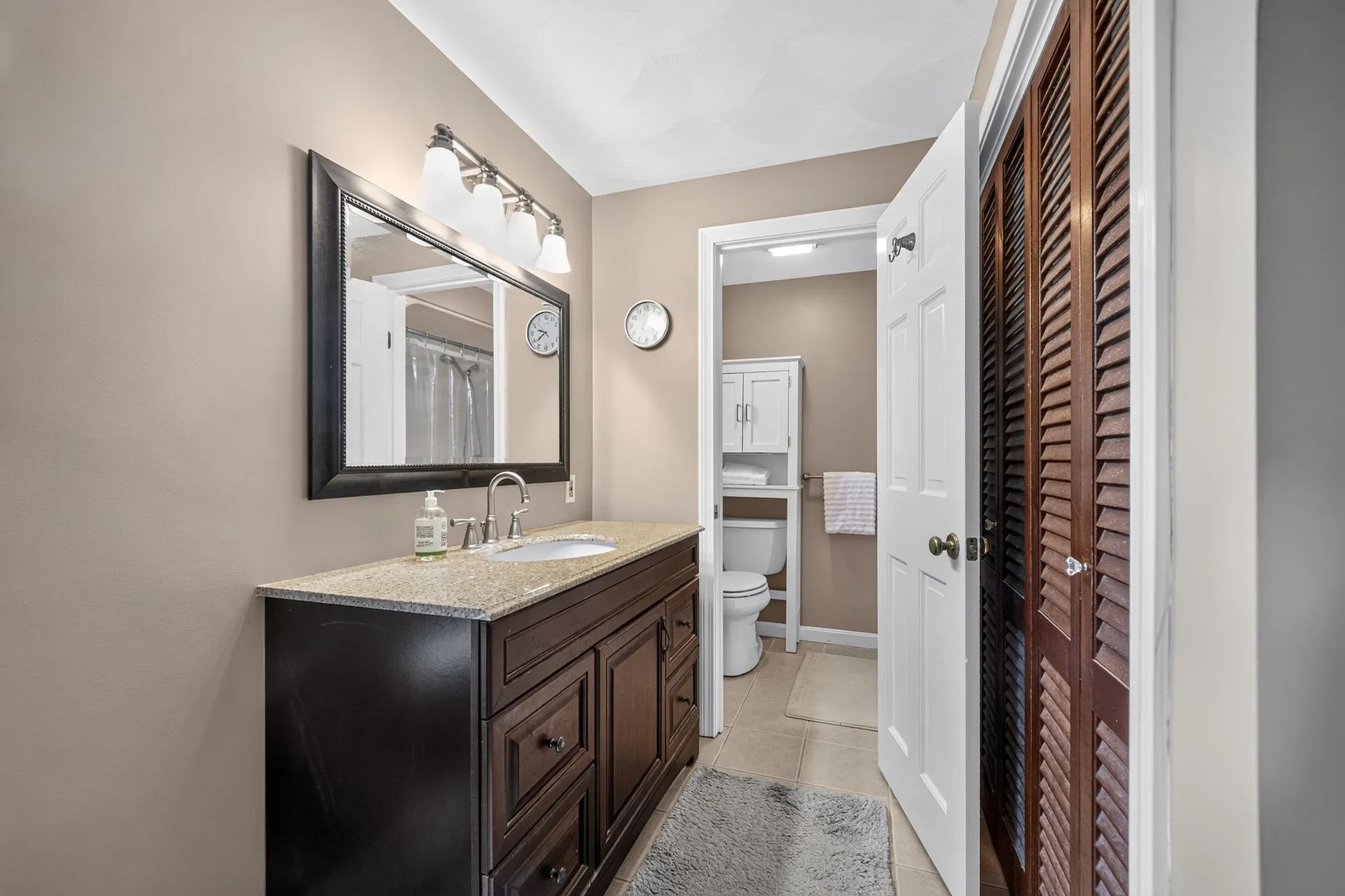9 Stowecroft Drive Hampton NH 03842