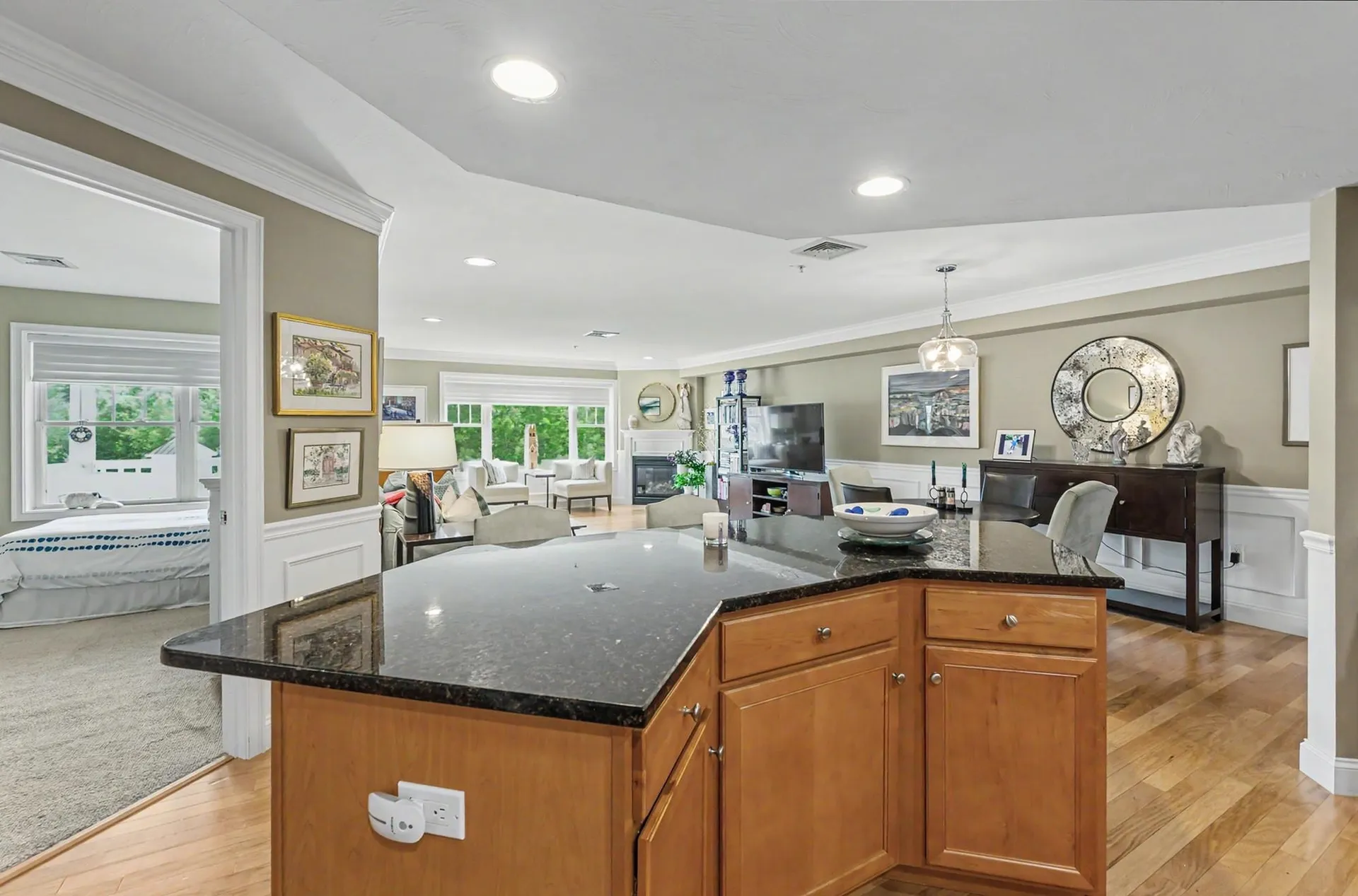 5 Sterling Hill Lane Exeter NH 03833