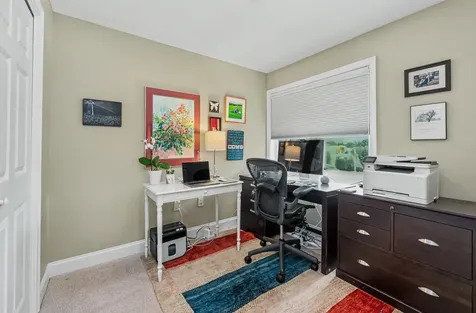 5 Sterling Hill Lane Exeter NH 03833