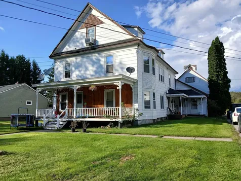 42 Bridge Street Colebrook NH 03576