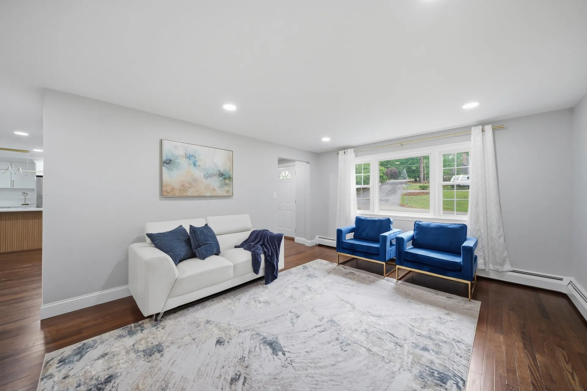 29 Dickens Street Nashua NH 03062