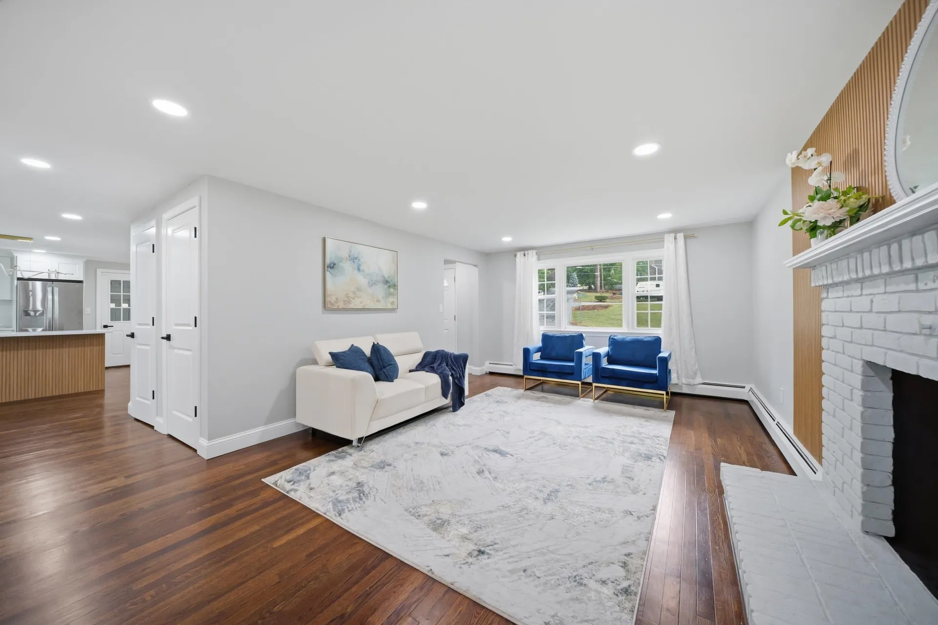 29 Dickens Street Nashua NH 03062