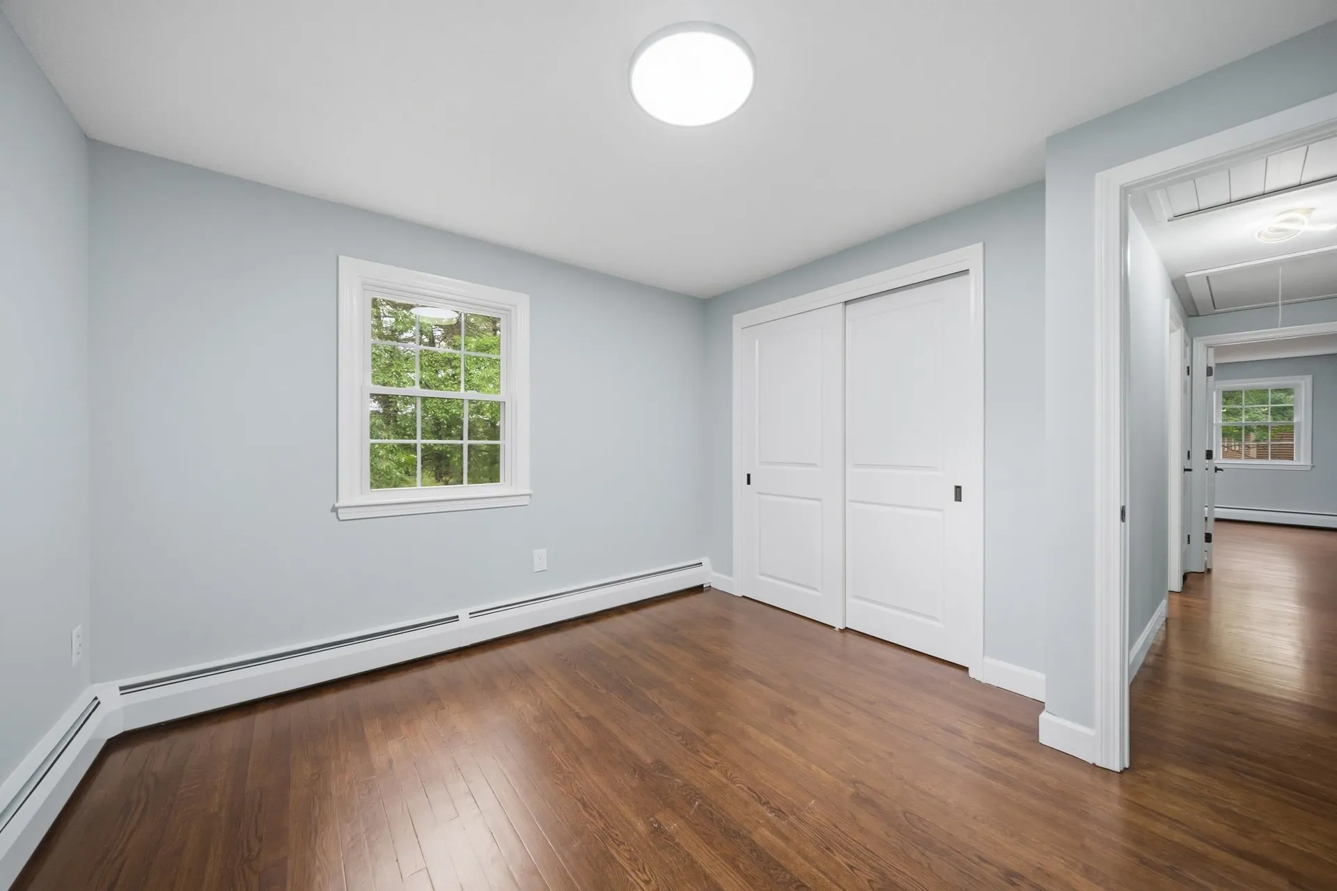 29 Dickens Street Nashua NH 03062