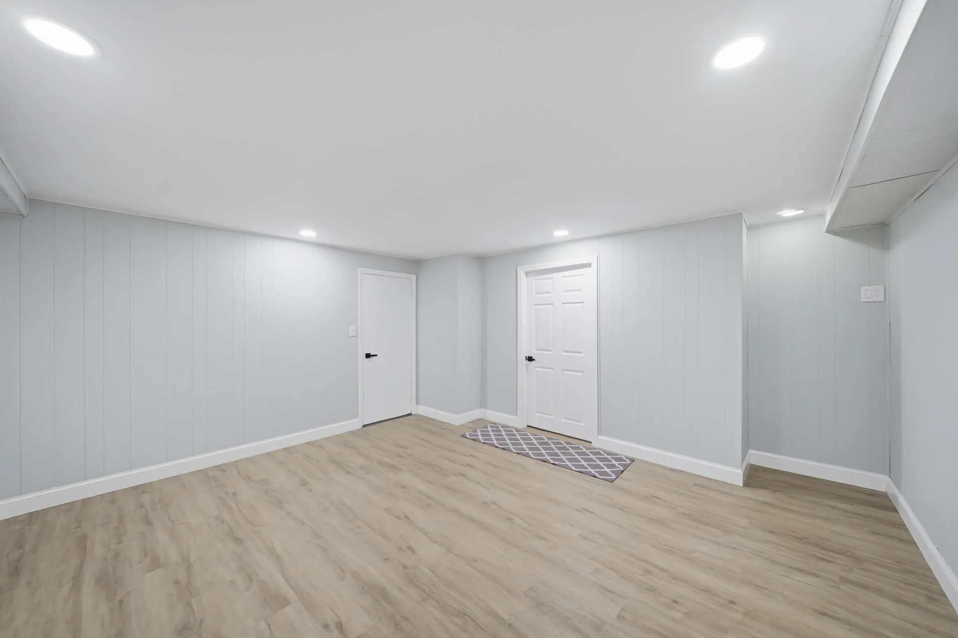 29 Dickens Street Nashua NH 03062