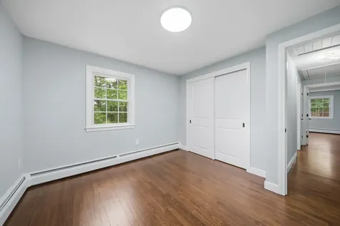 29 Dickens Street Nashua NH 03062