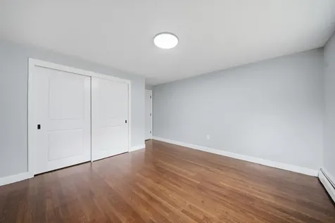 29 Dickens Street Nashua NH 03062