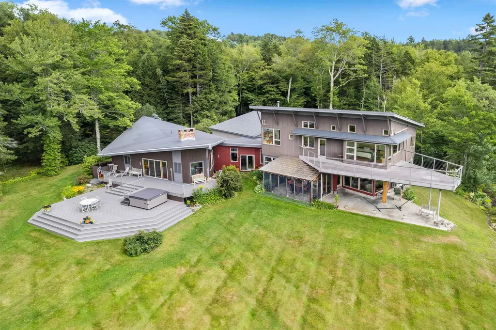 32 Steep Hill Road Wilmington VT 05363