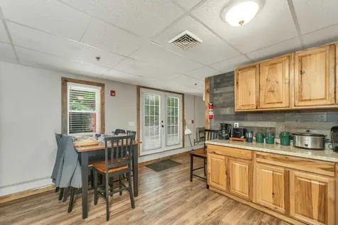 379 White Mountain Highway Conway NH 03818