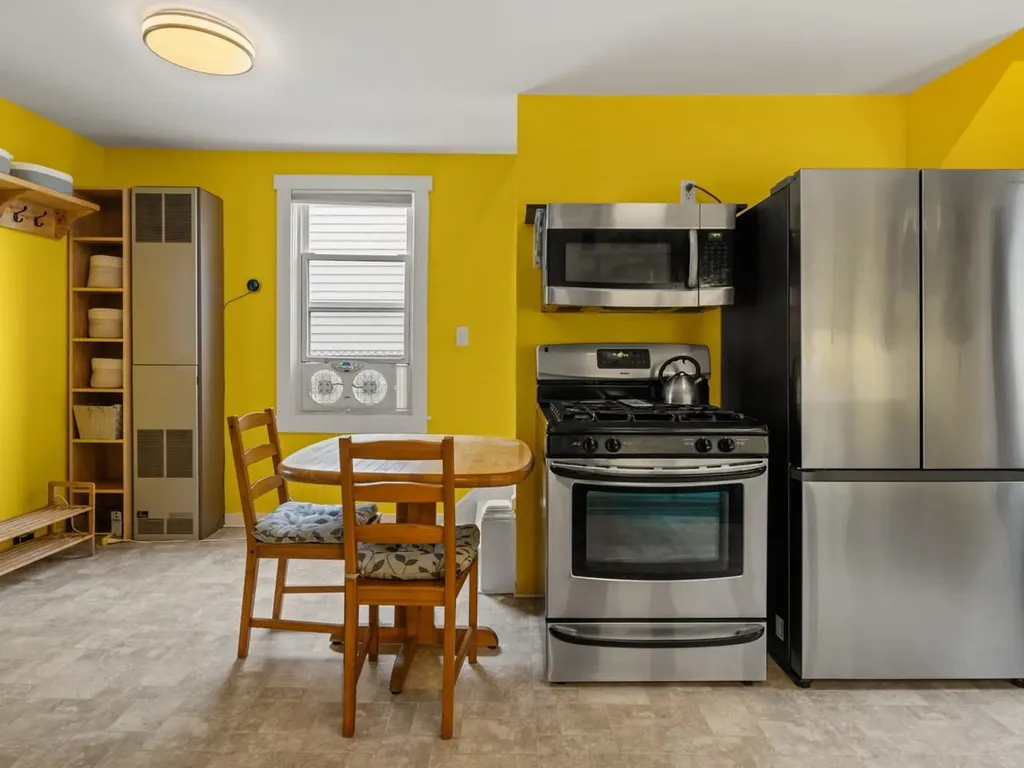 92 West Street Winooski VT 05404