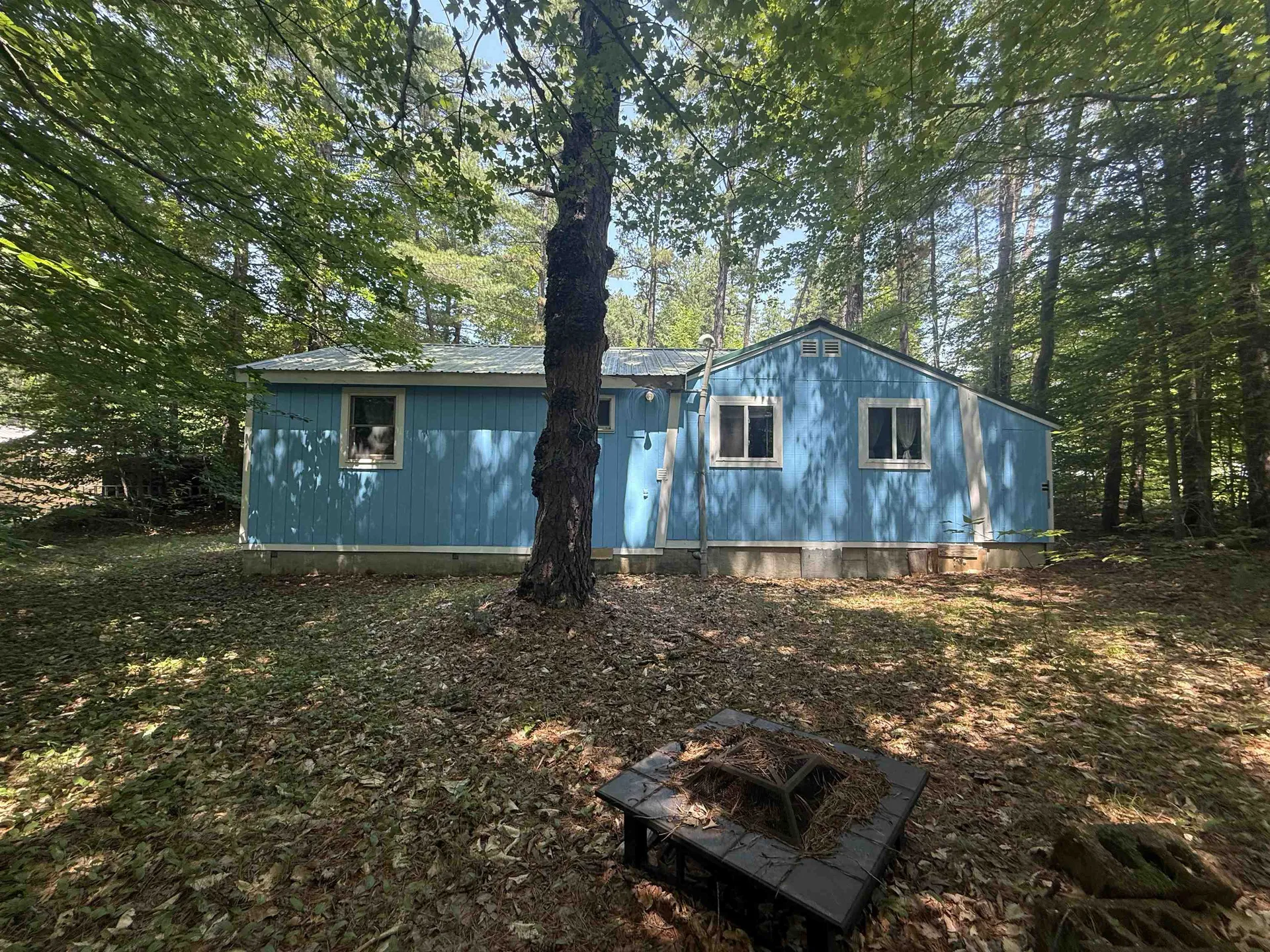 51 Rhode Island Avenue Tamworth NH 03886
