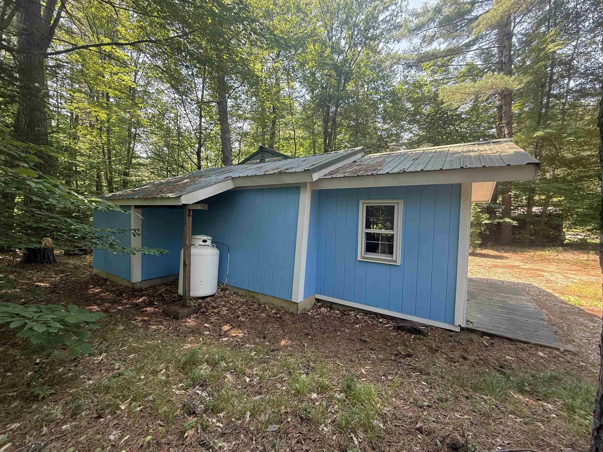 51 Rhode Island Avenue Tamworth NH 03886