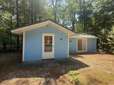 51 Rhode Island Avenue Tamworth NH 03886