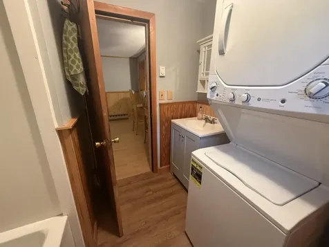51 Rhode Island Avenue Tamworth NH 03886