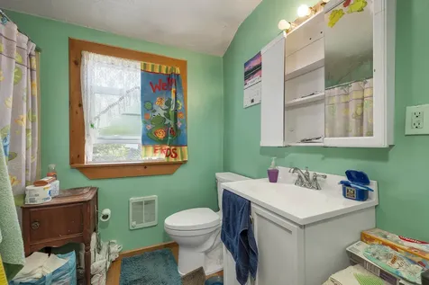 1615 E Main Street Conway NH 03813