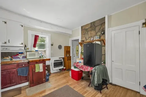 1615 E Main Street Conway NH 03813