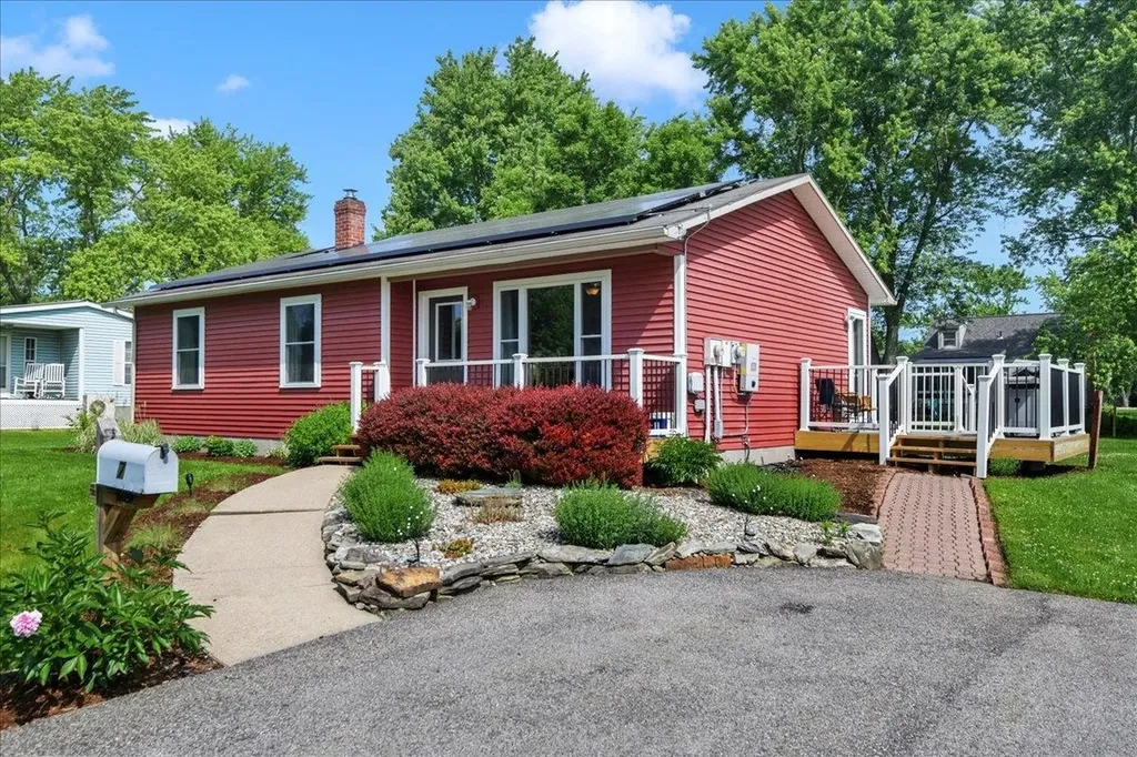 7 Courtney Drive Vergennes VT 05491