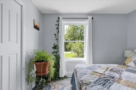 7 Courtney Drive Vergennes VT 05491