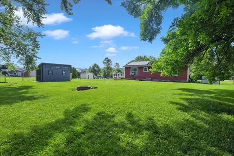 7 Courtney Drive Vergennes VT 05491
