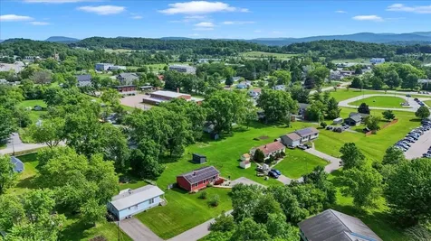 7 Courtney Drive Vergennes VT 05491