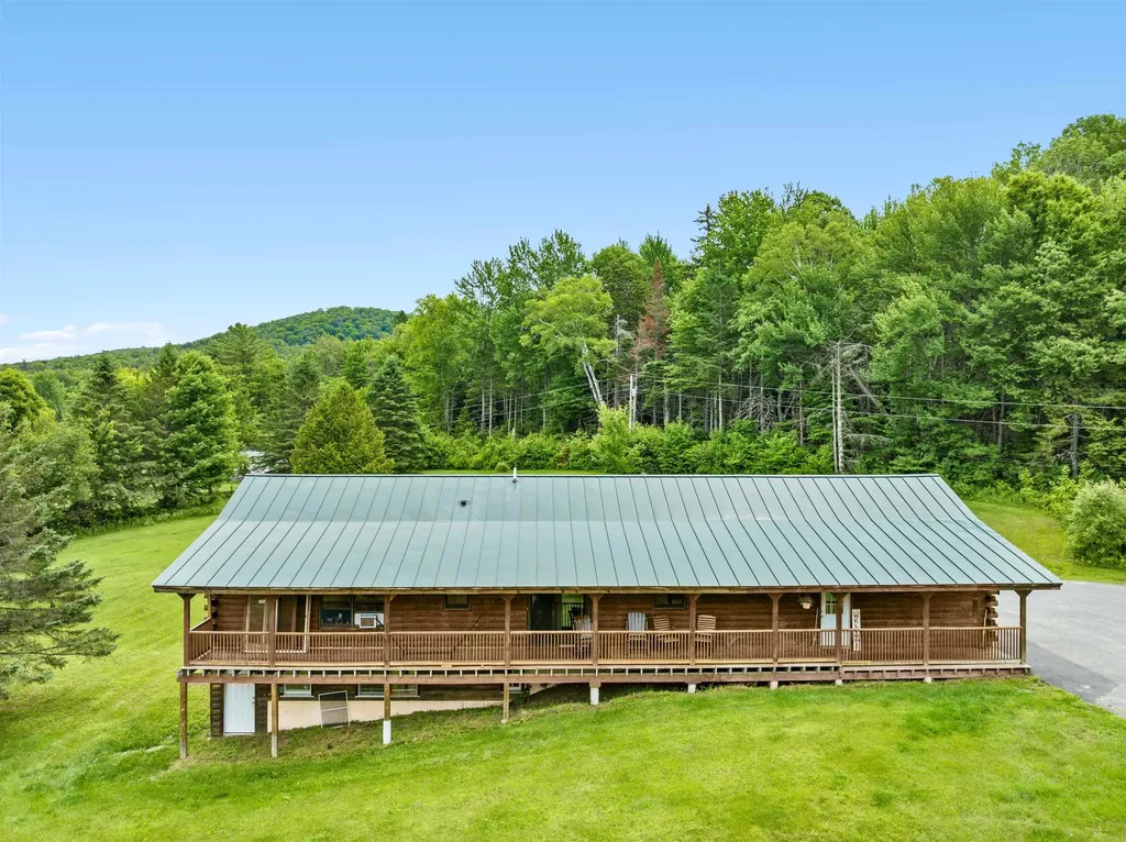 27 Griggs Road Orange VT 05641