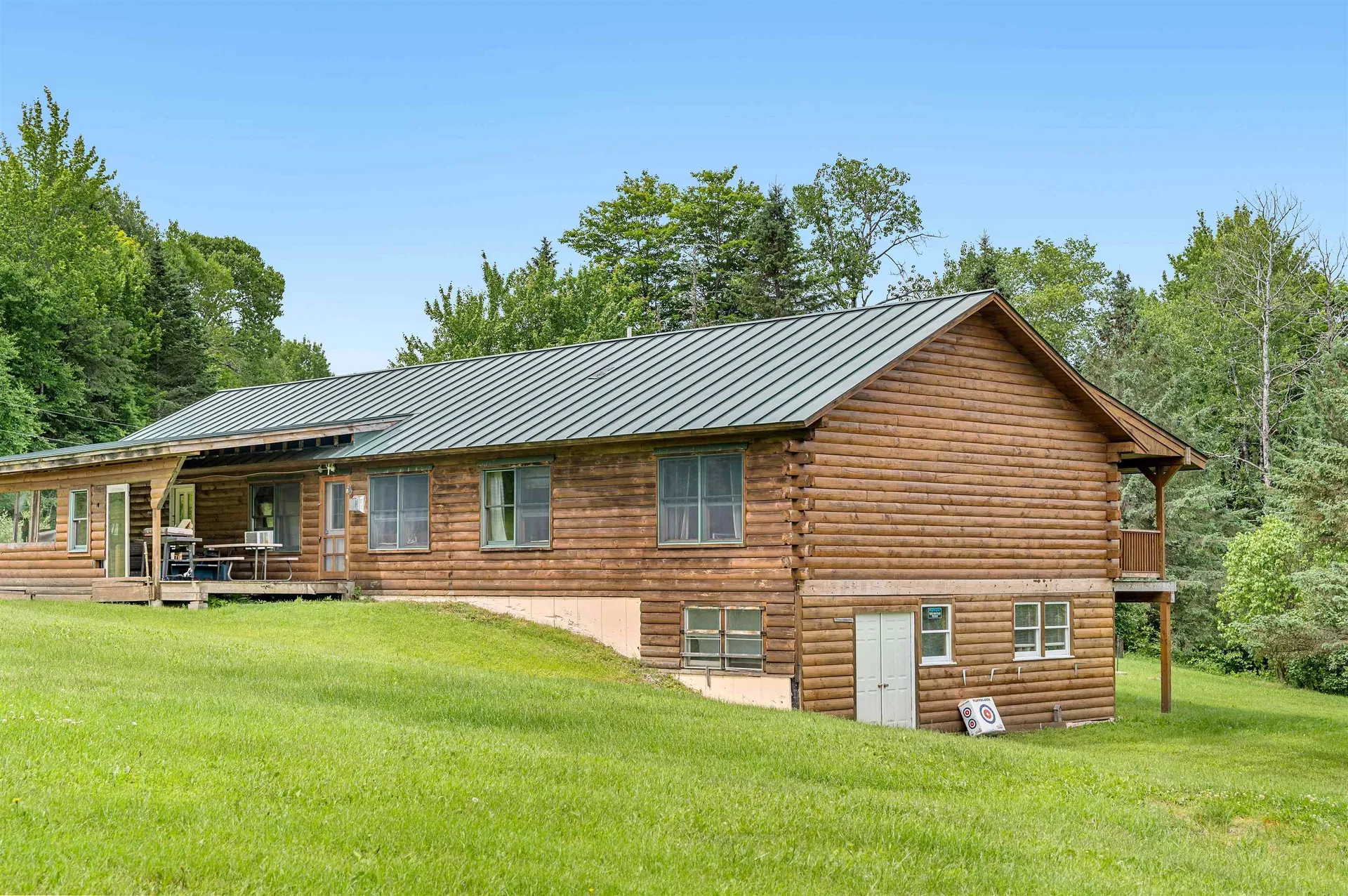 27 Griggs Road Orange VT 05641