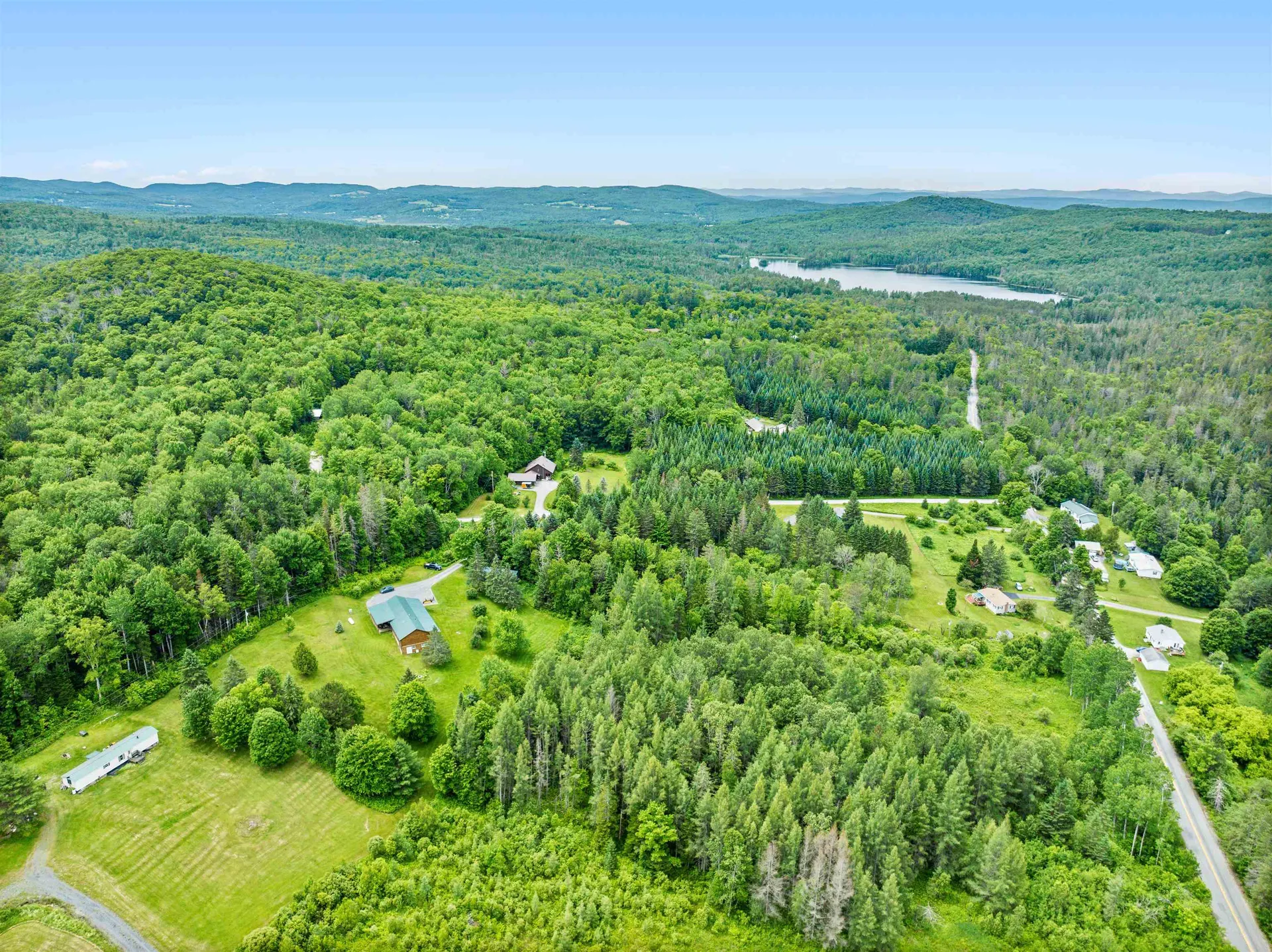 27 Griggs Road Orange VT 05641