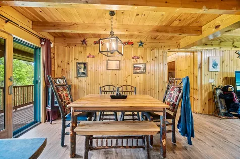 27 Griggs Road Orange VT 05641
