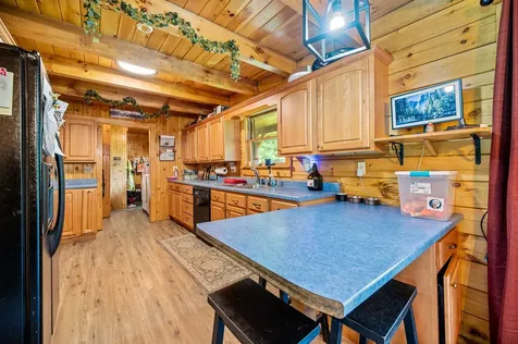27 Griggs Road Orange VT 05641