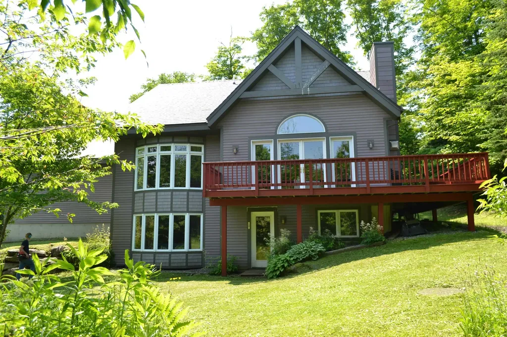 304 North Village Road Jay VT 05859