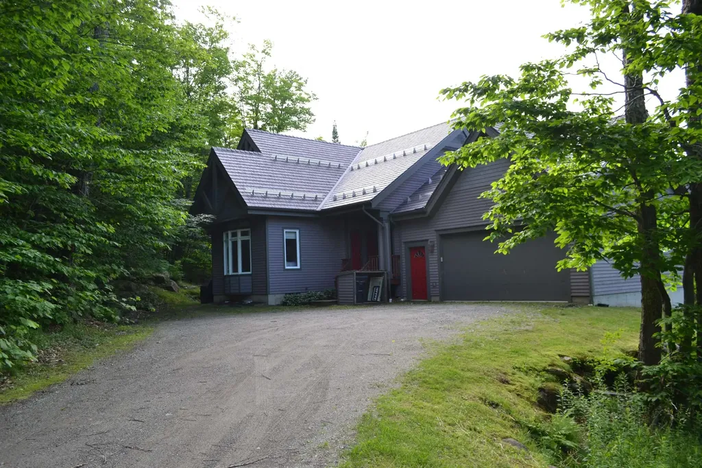 304 North Village Road Jay VT 05859
