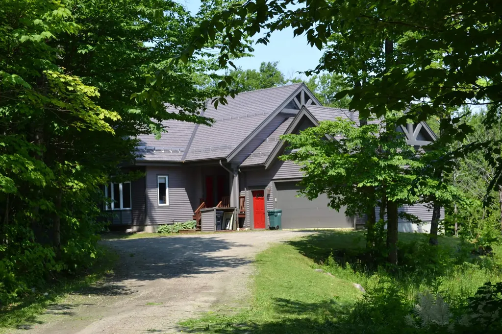 304 North Village Road Jay VT 05859