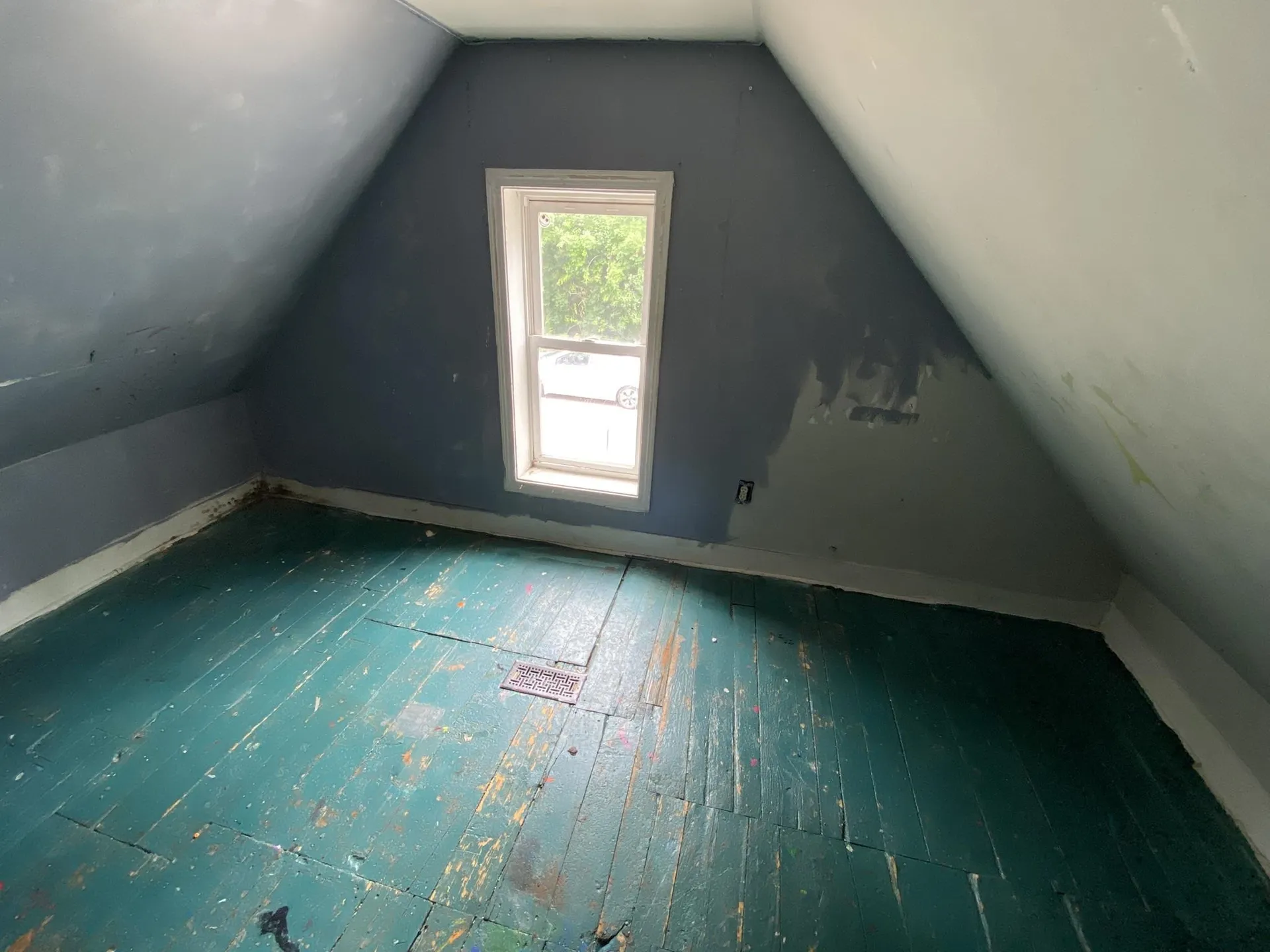 91 Munroe Street Franklin NH 03235