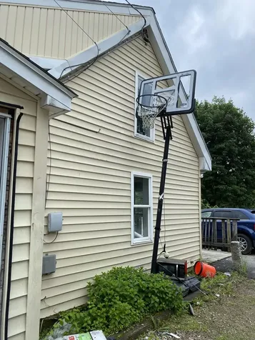 91 Munroe Street Franklin NH 03235