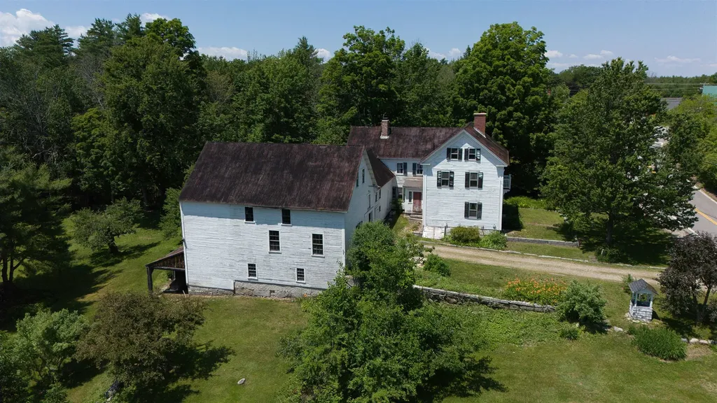 9 Browns Ridge Road Ossipee NH 03864