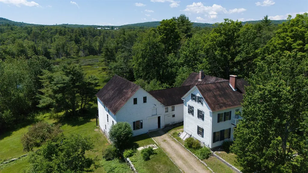 9 Browns Ridge Road Ossipee NH 03864