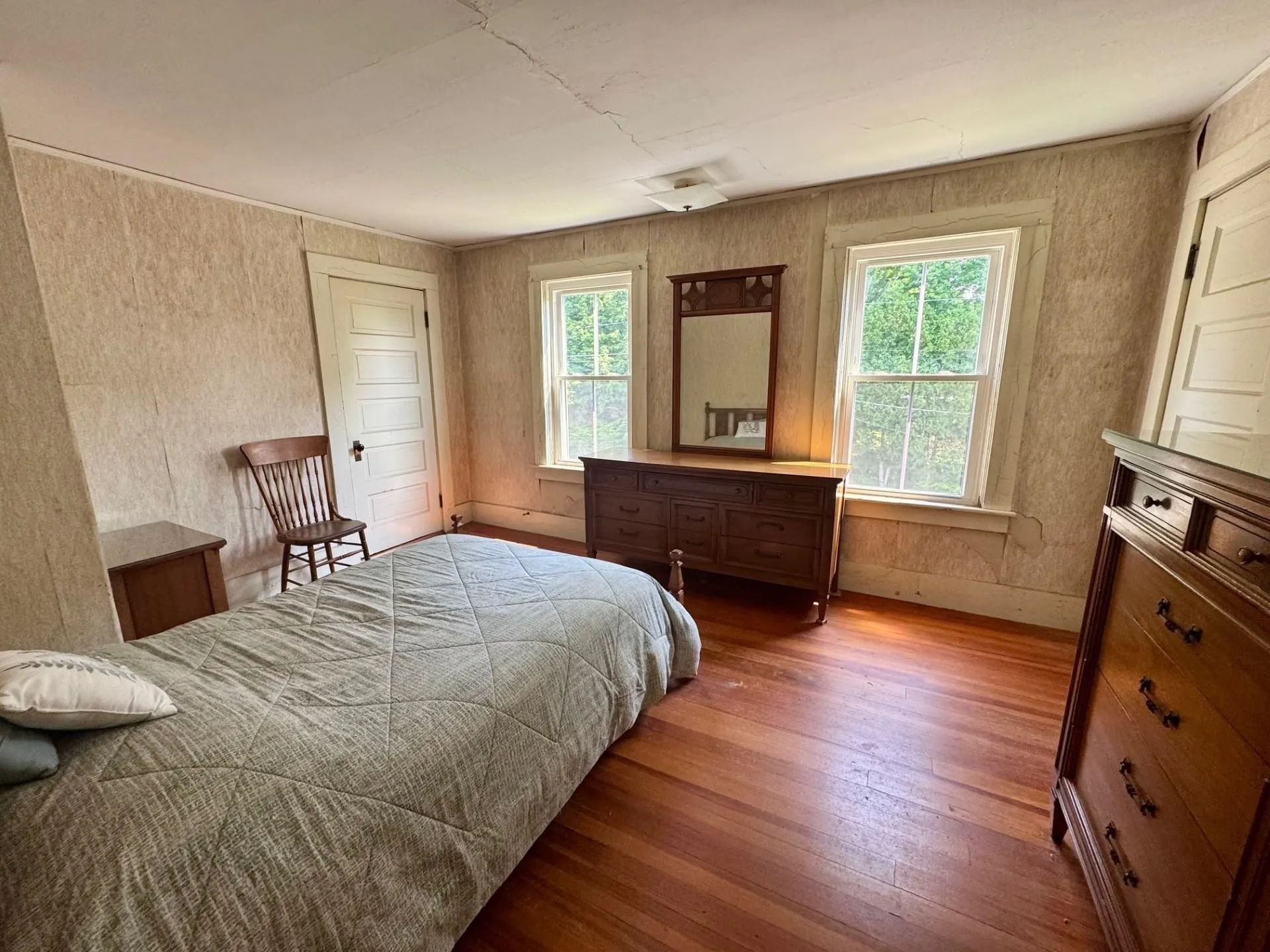 18 Blossom Street Keene NH 03431